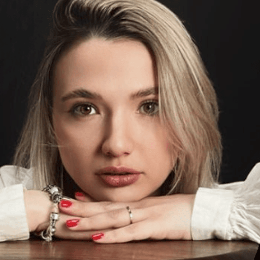 Daria M.