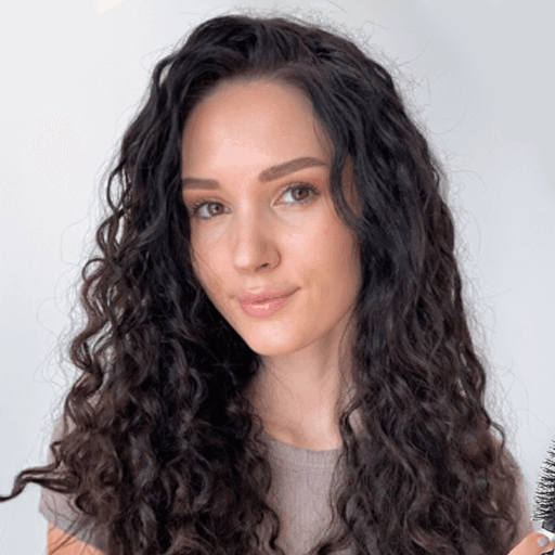 Oleksandra R.